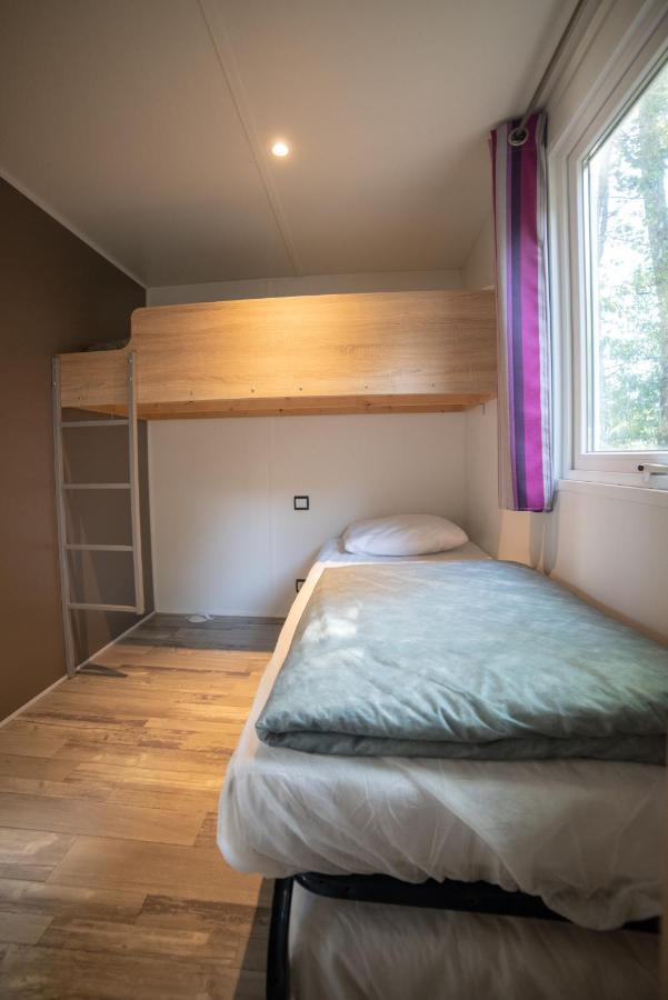 Camping Du Sevron Saint-Etienne-du-Bois  Exterior foto